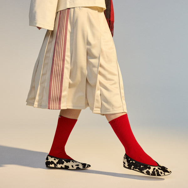 Ballet V Black Cowhide