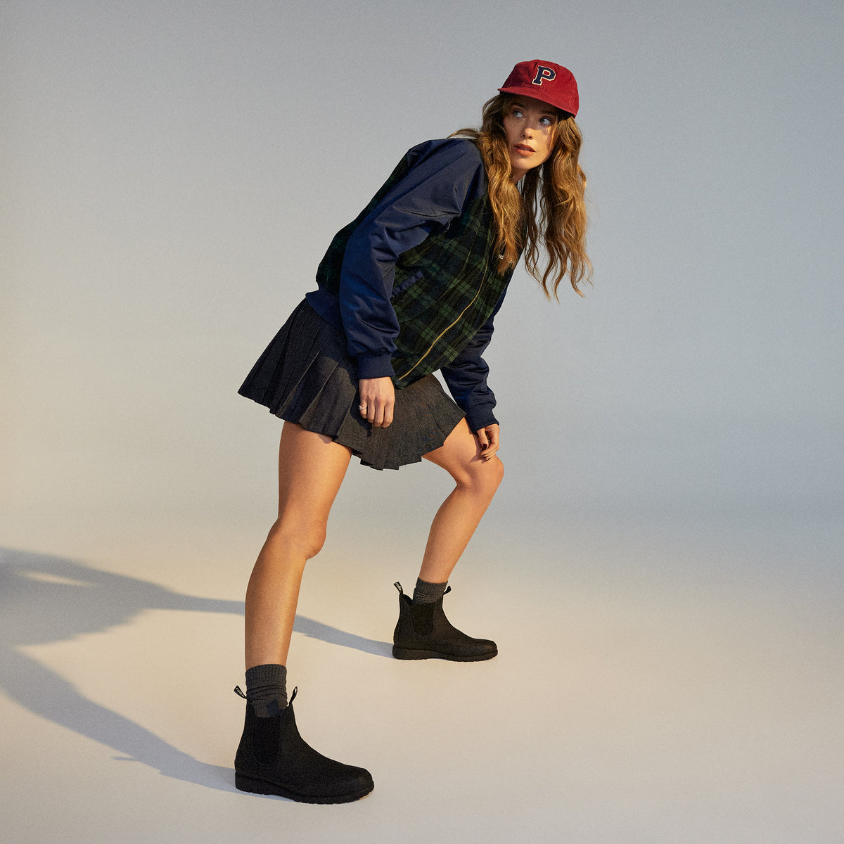 Fields Chelsea Rubberised Black