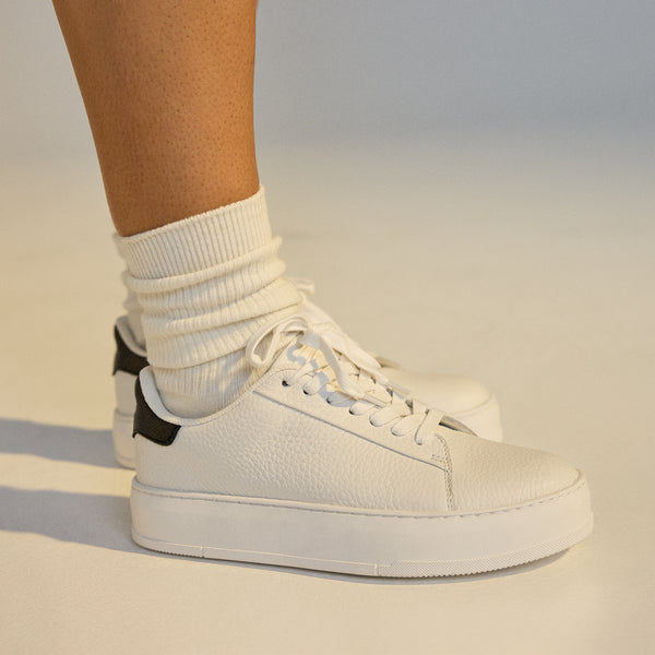 CourtClub White/Black