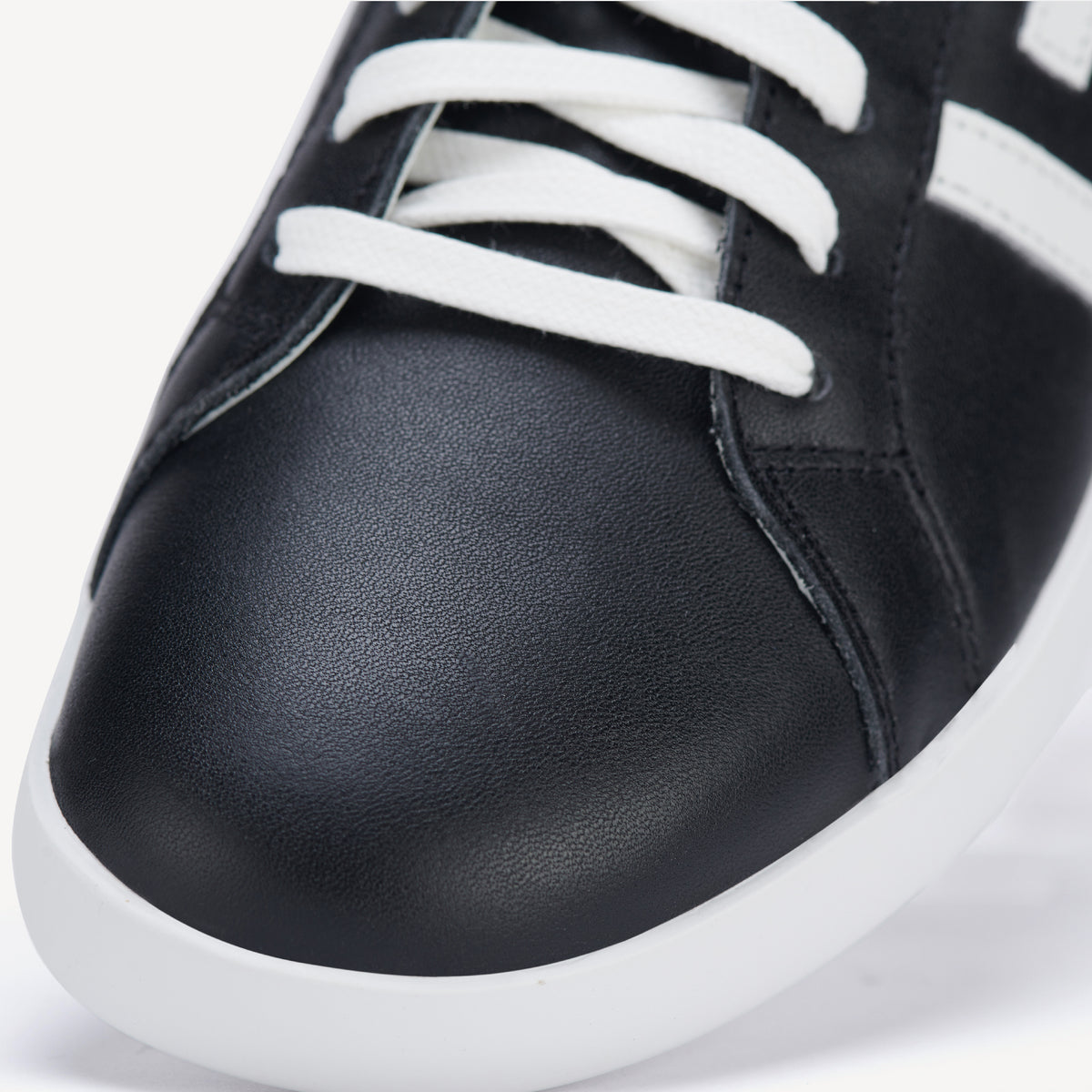 Prime Sneaker Black Nite Slip On