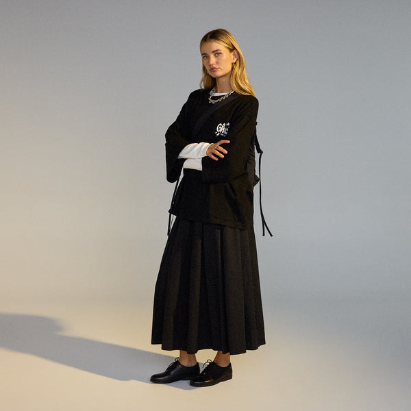 Derby All Black