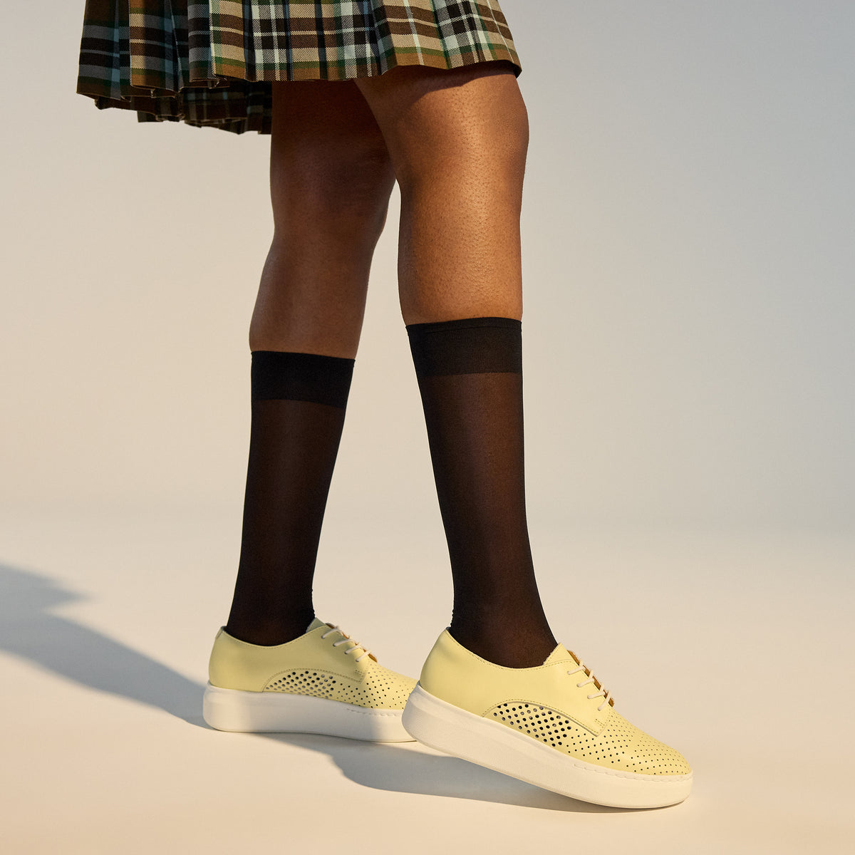 Derby City Punch Soft Lemon