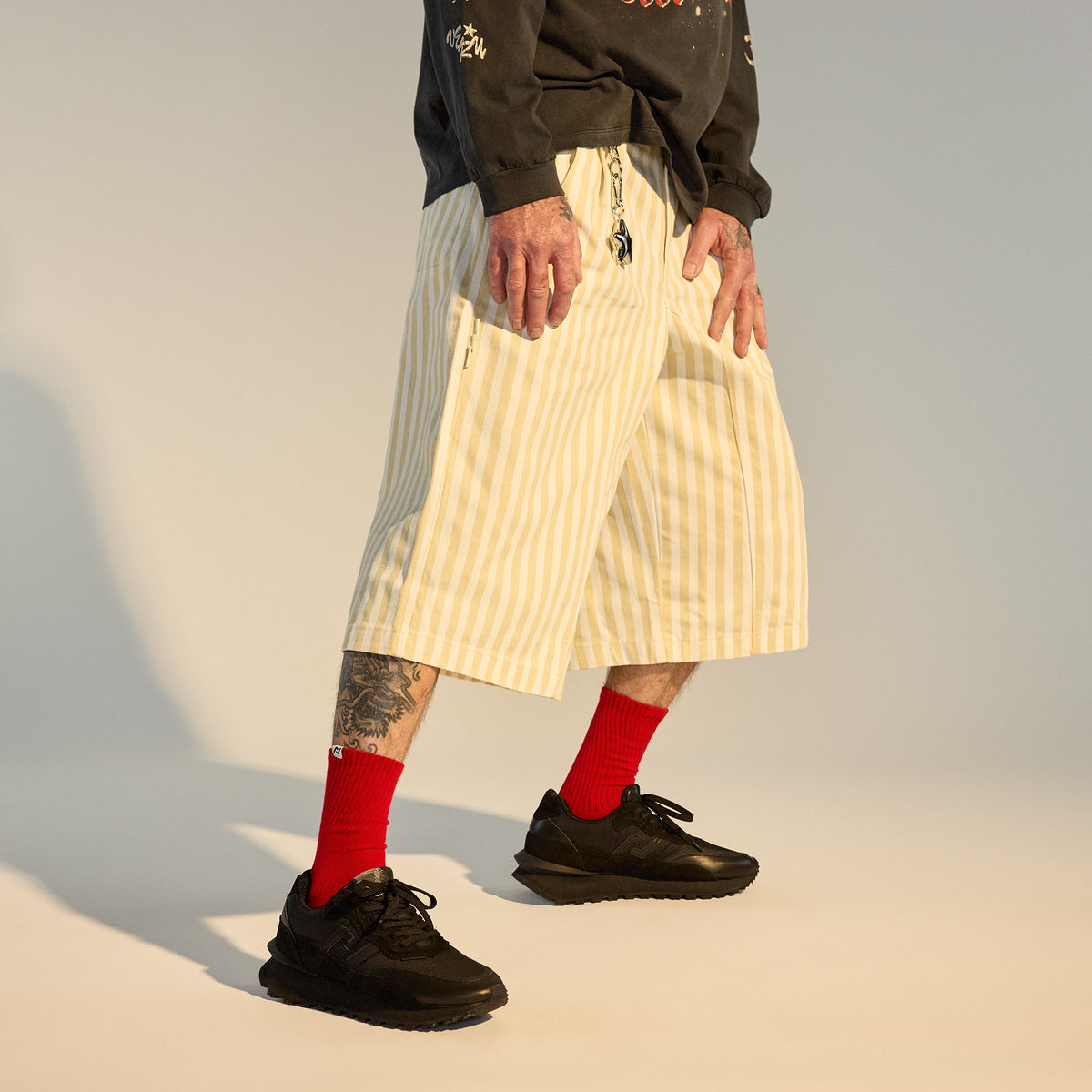 Kentu Mens All Black