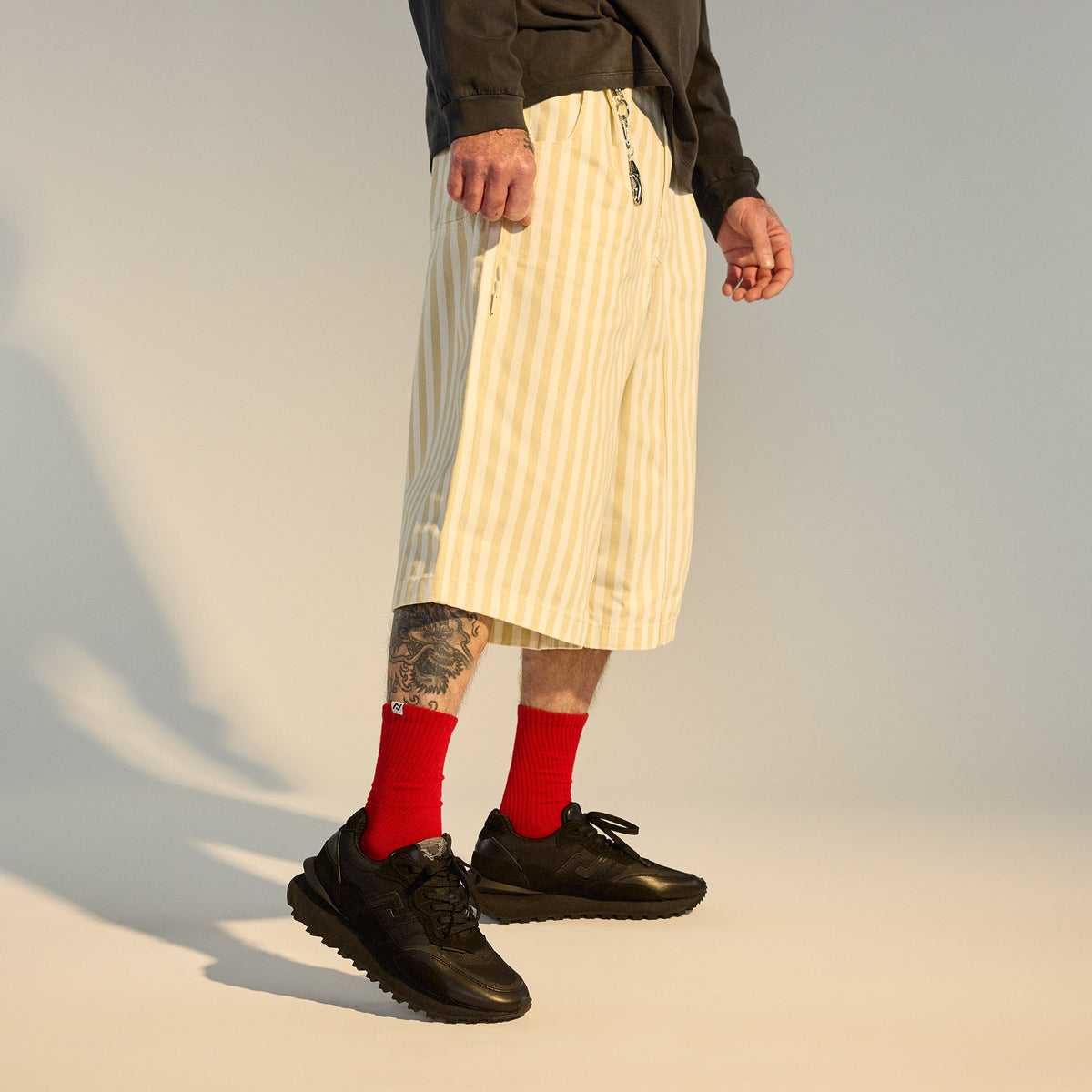 Kentu Mens All Black