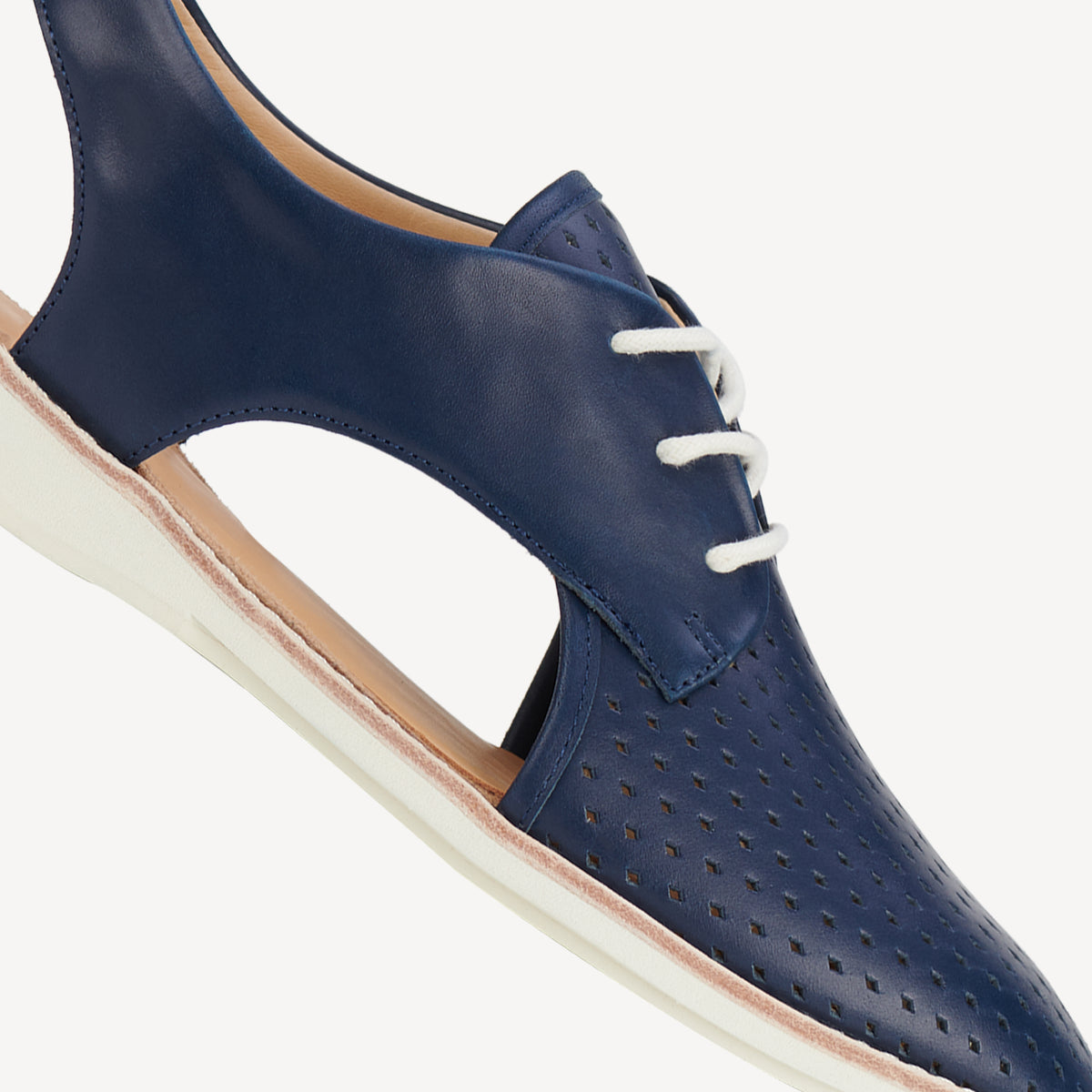 Slingback Punch Navy