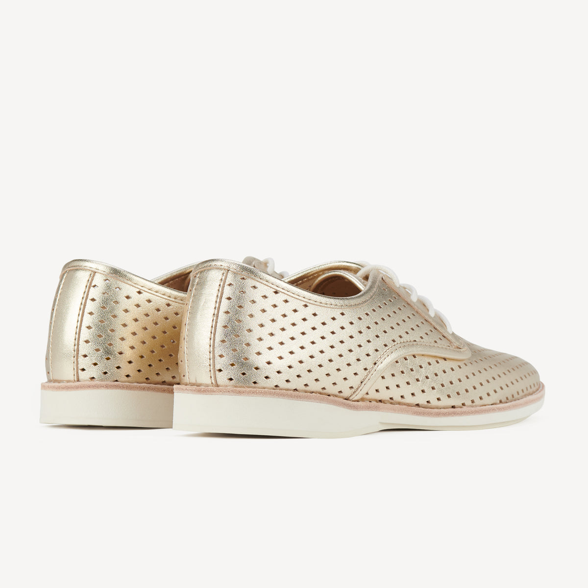 Derby Punch Soft Gold