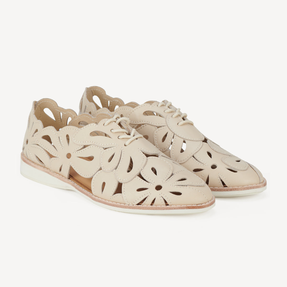 Sidecut Applique Bone