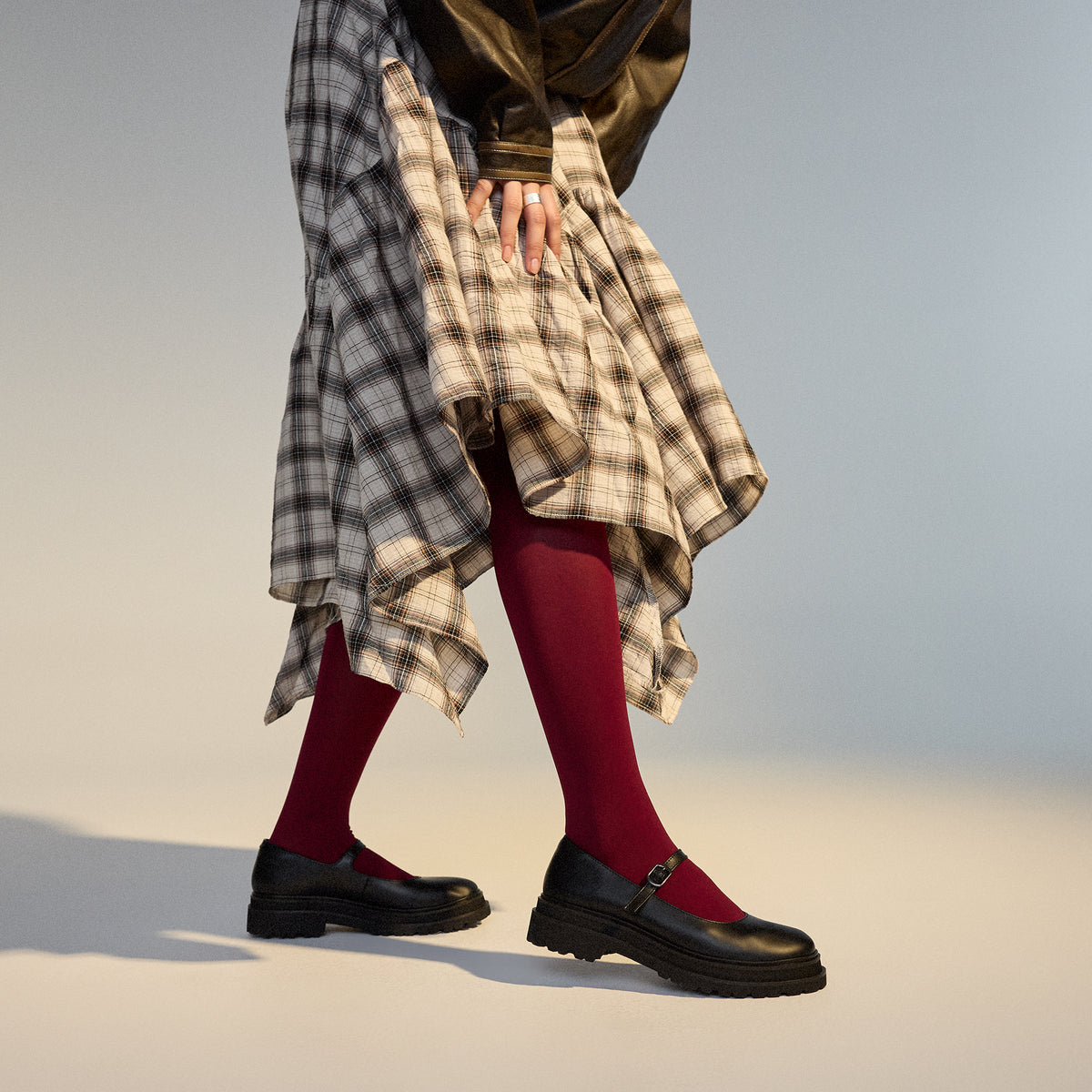 Mary Jane Step All Black