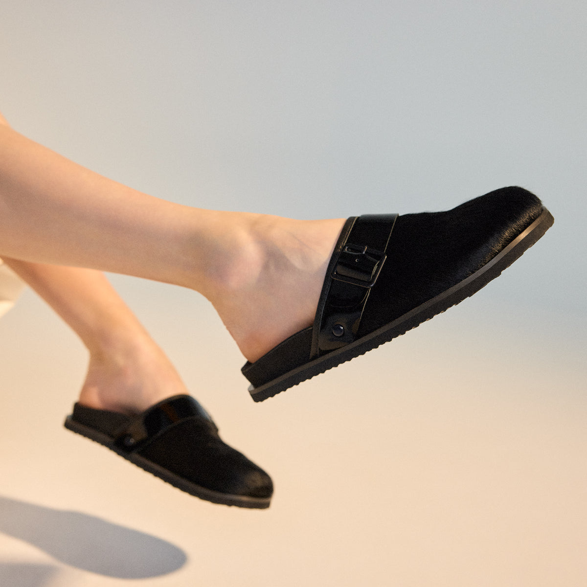 Mills Mule Black