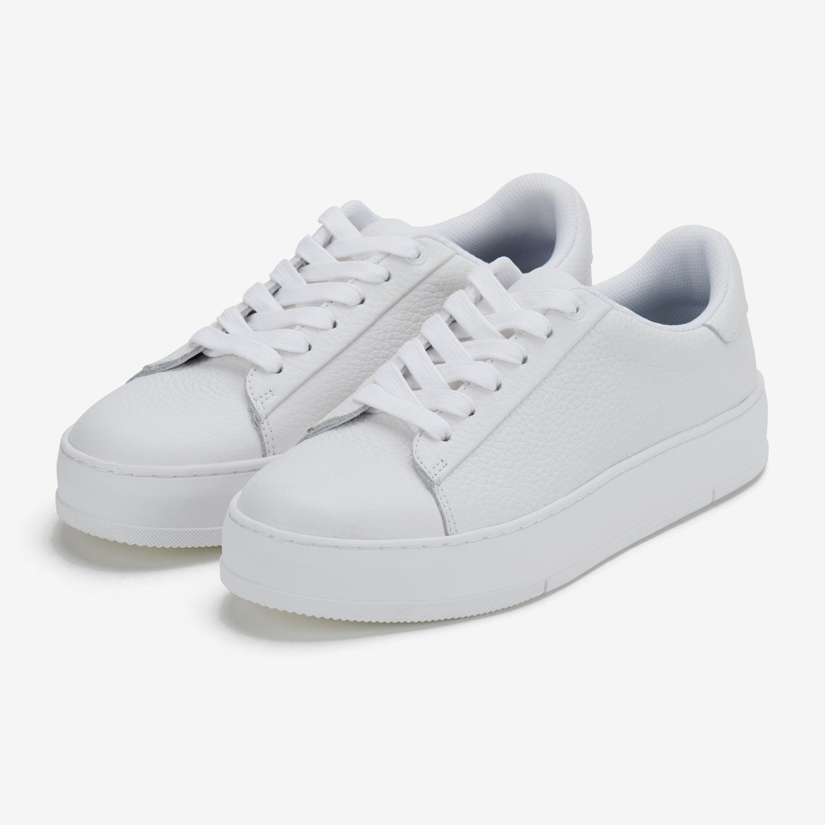 CourtClub All White