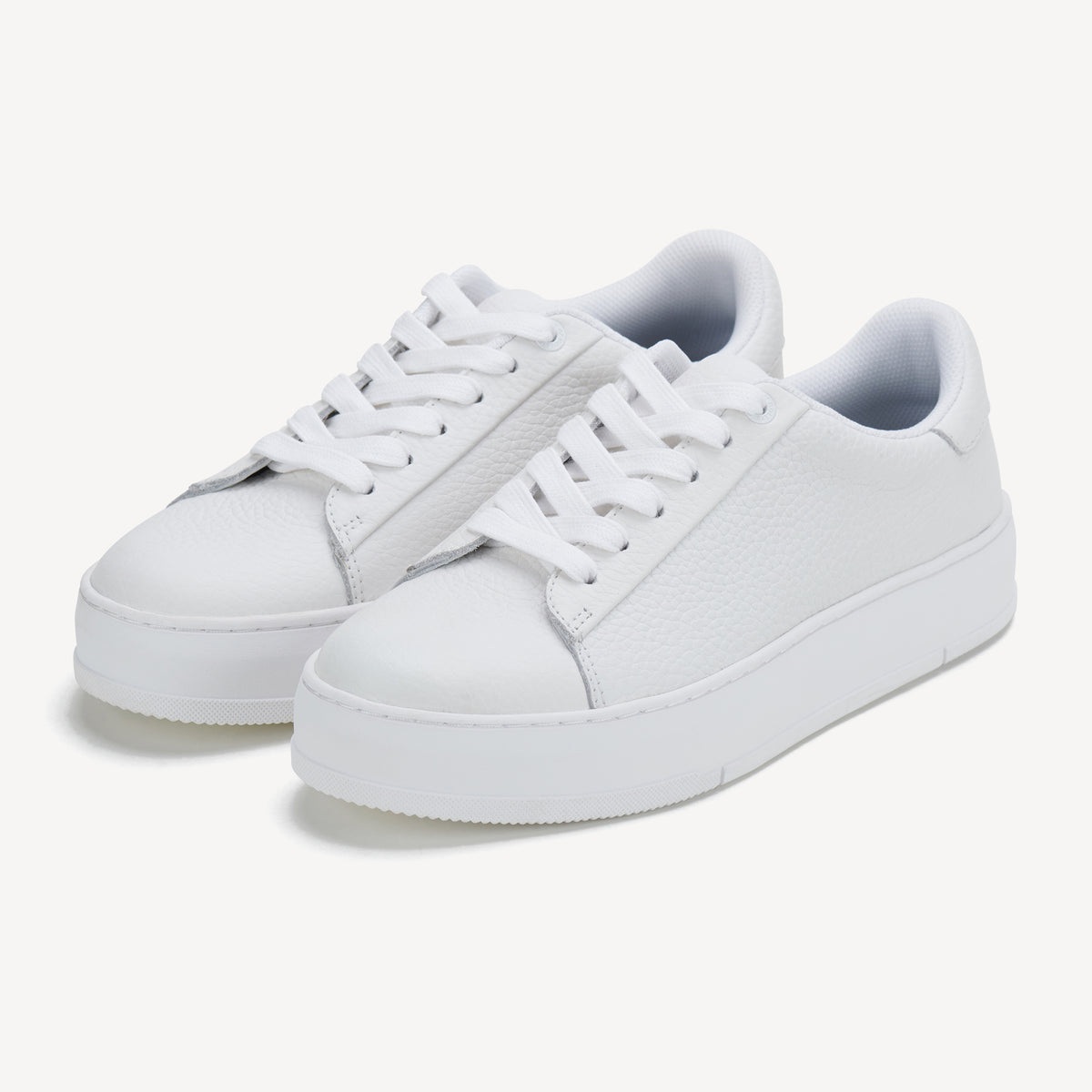 CourtClub All White