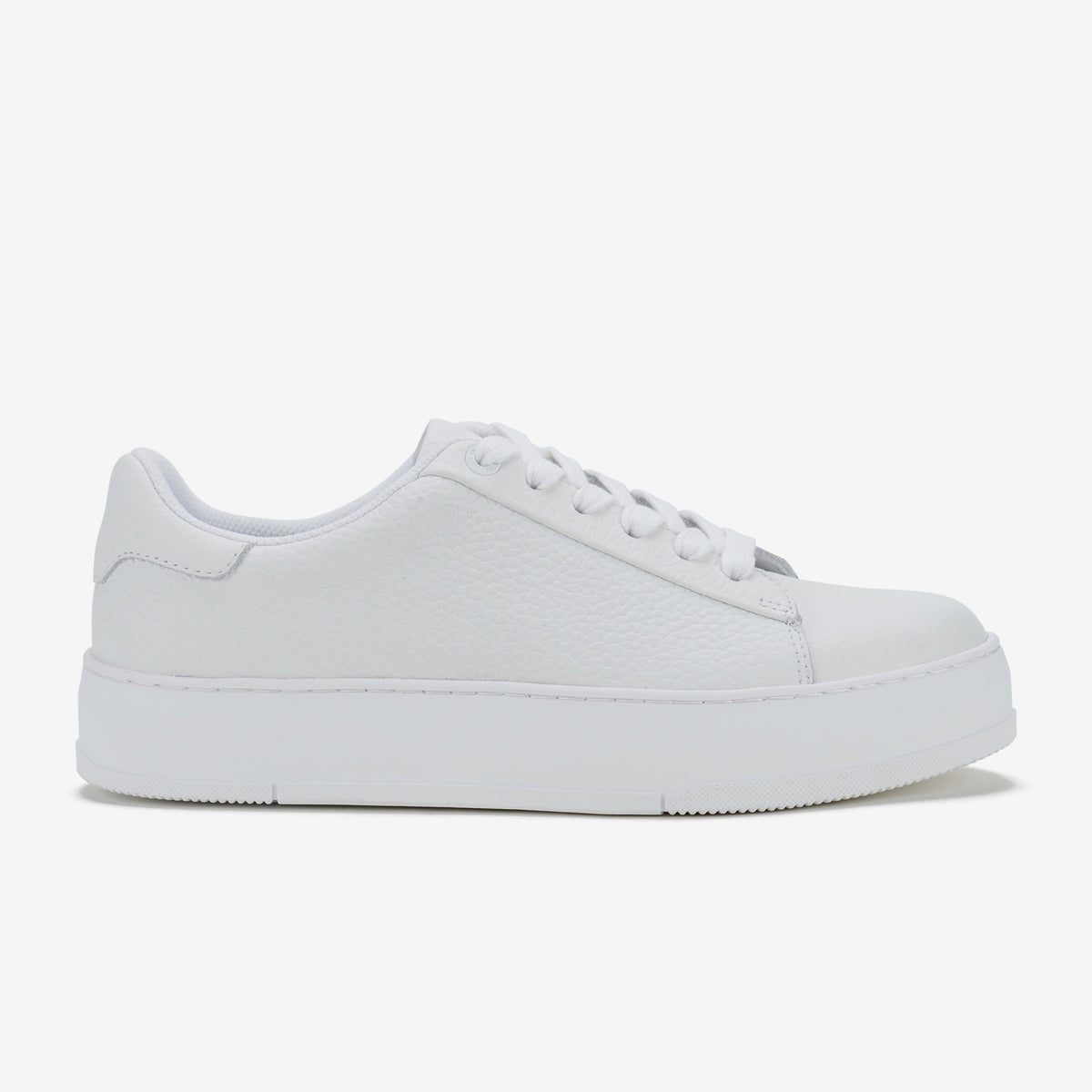 CourtClub All White