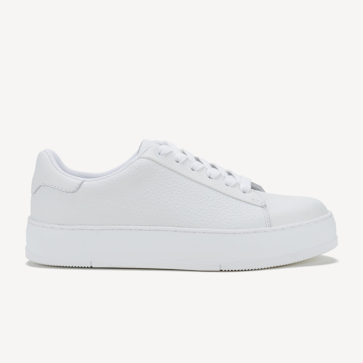 CourtClub All White