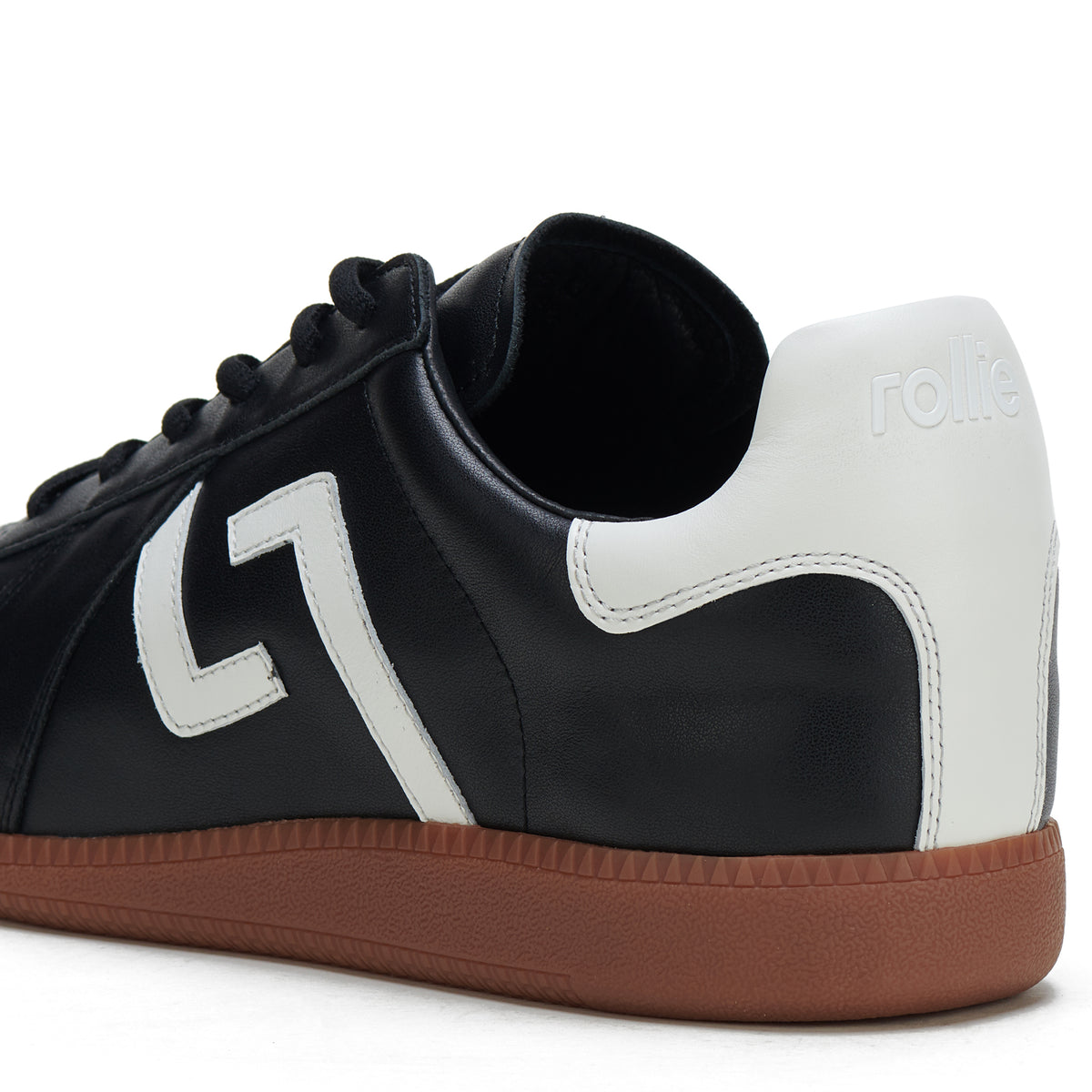 Pace Men Black/White