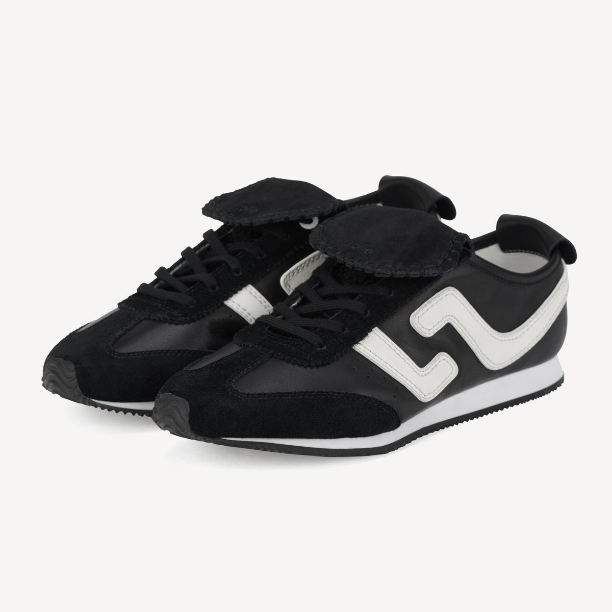Shift Black/White