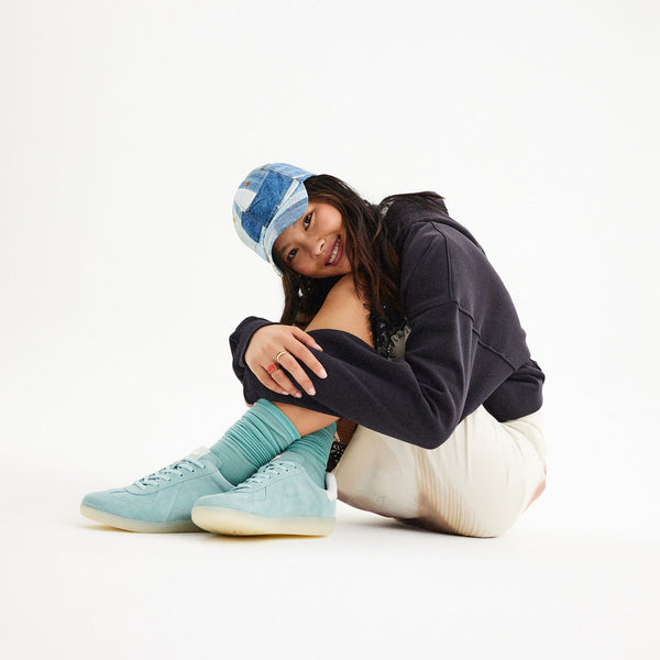 Pace Mint/White
