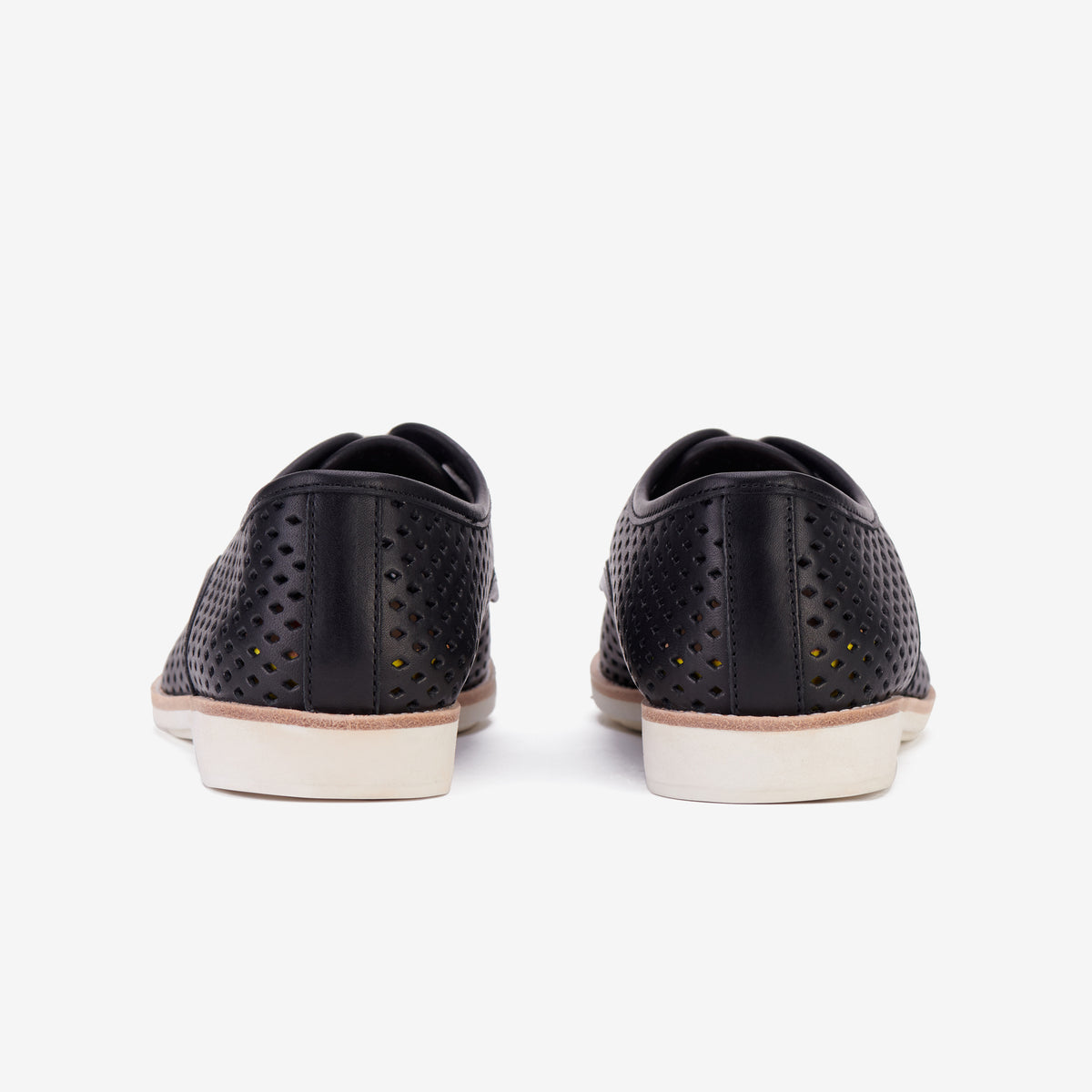 Derby Punch Black
