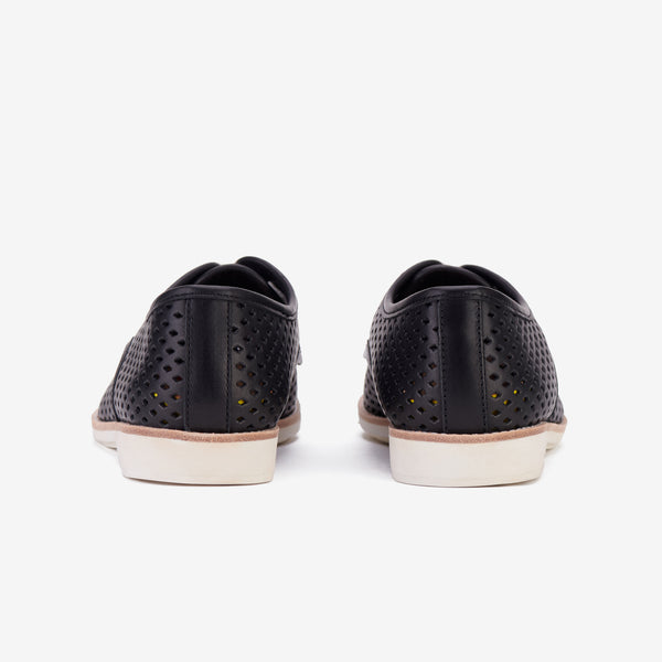 Derby Punch Black