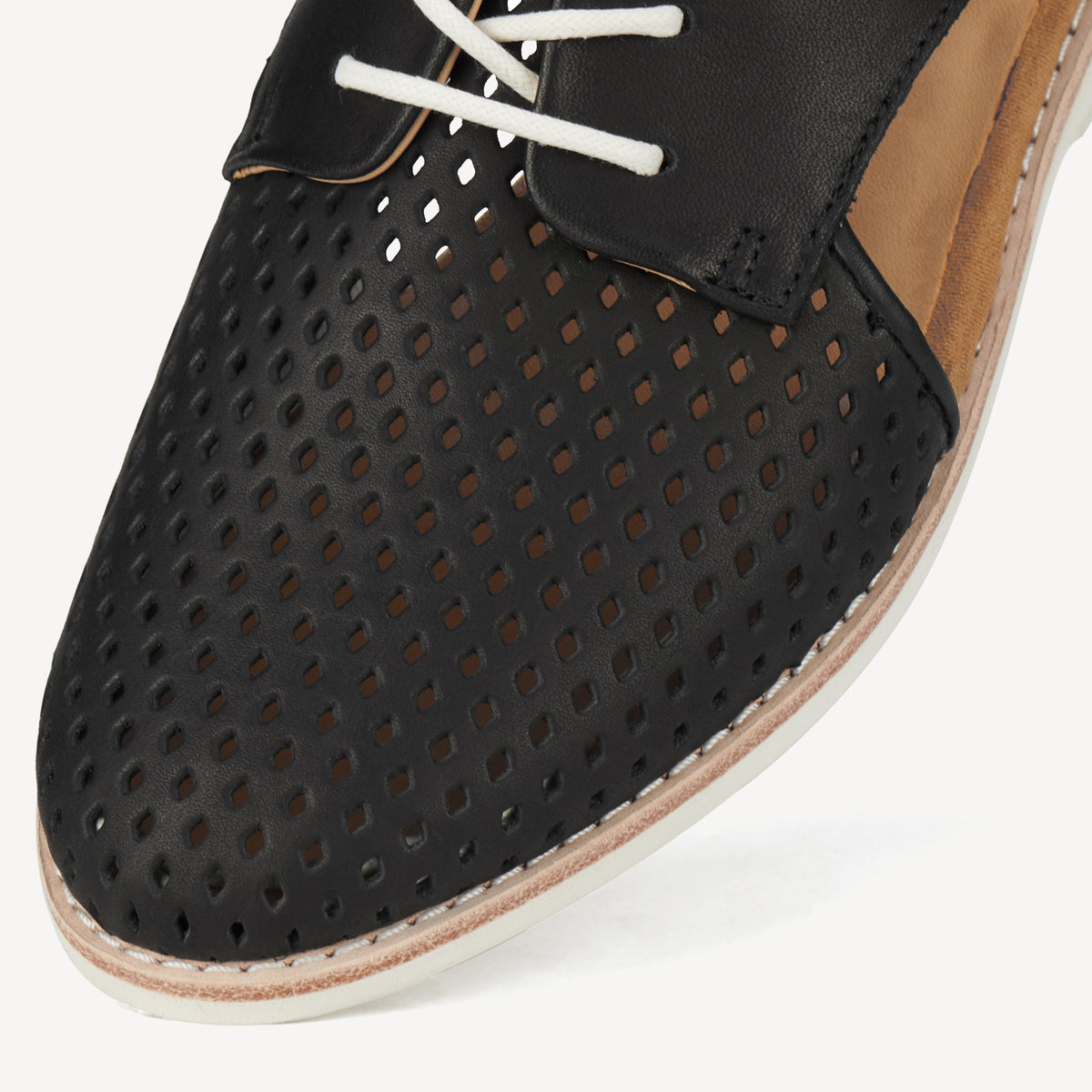 Slingback Punch Black