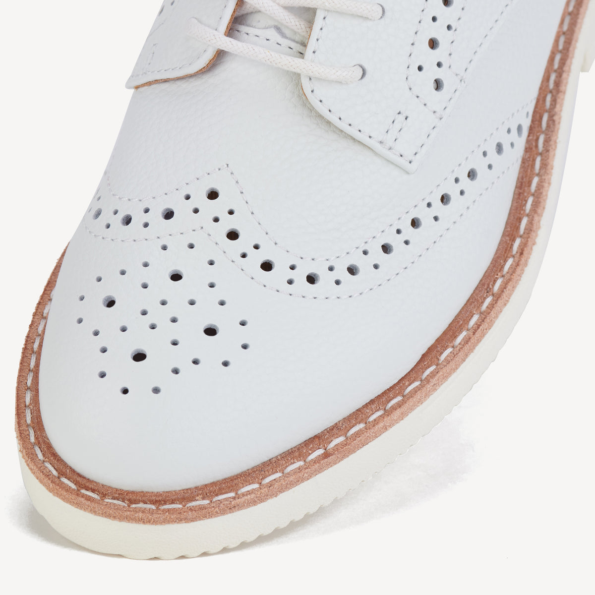 Derby Brogue Rise White