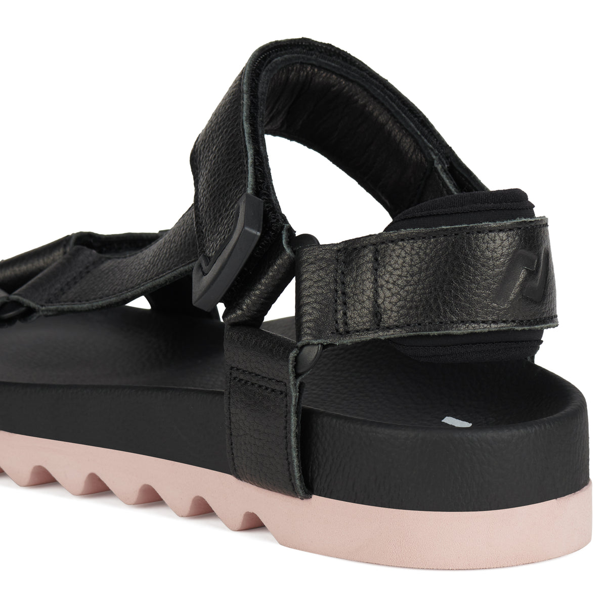 Sandal Tooth Wedge Black/Pink