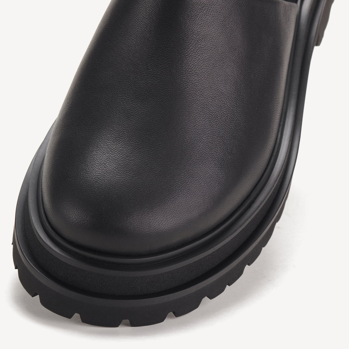 Mule Step All Black