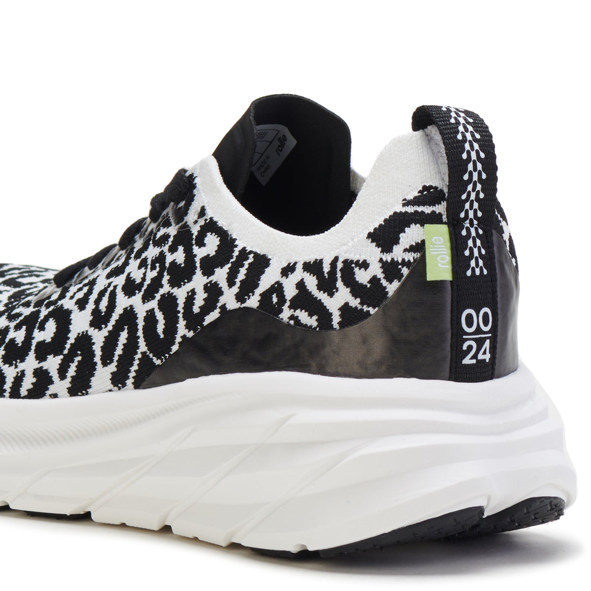 Bolt V2 White Leopard