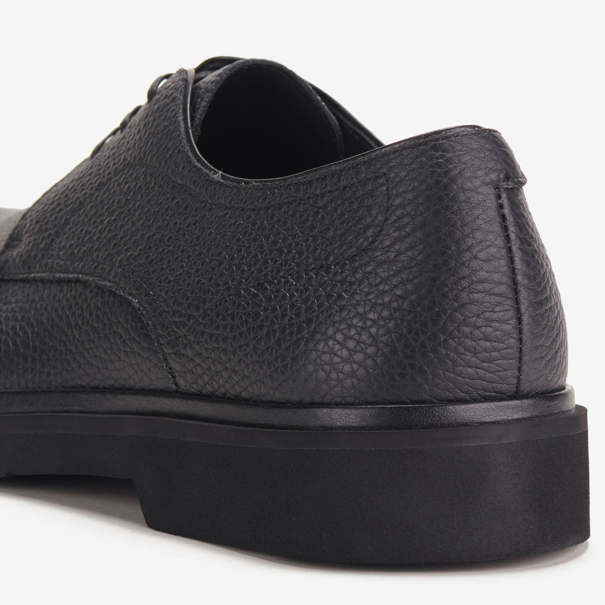 Gibson Mens All Black