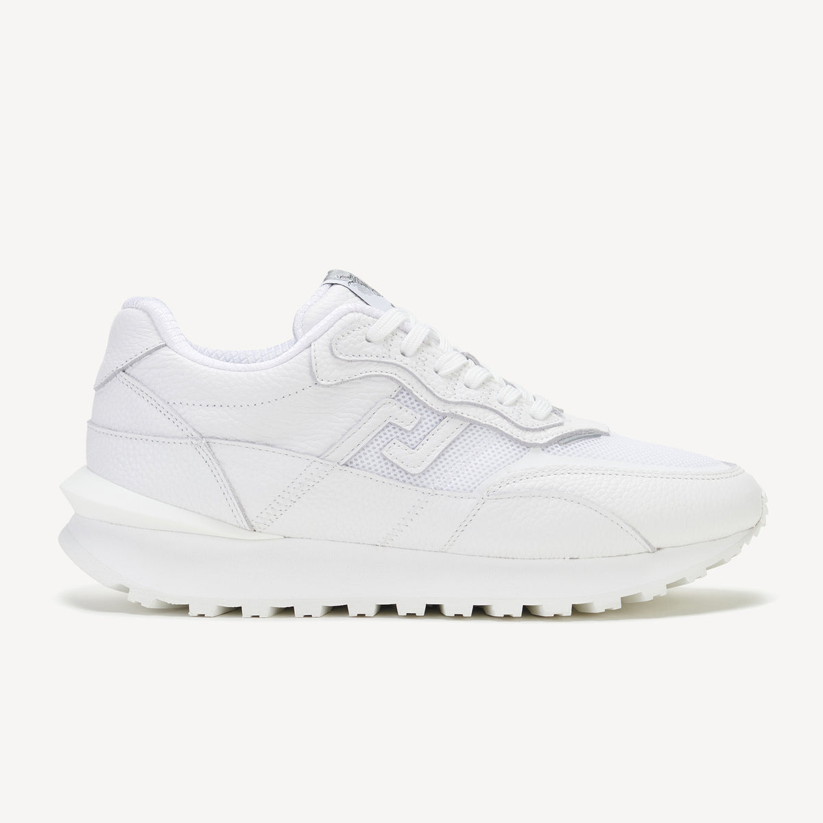 Kentu Mens All White