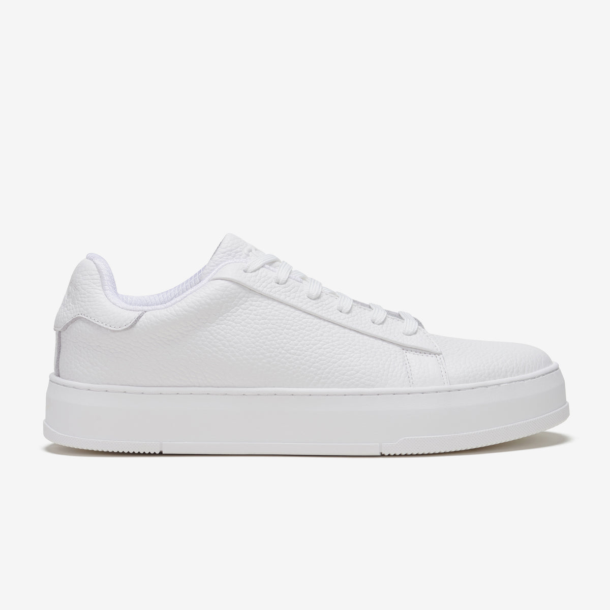 CourtClub Mens White