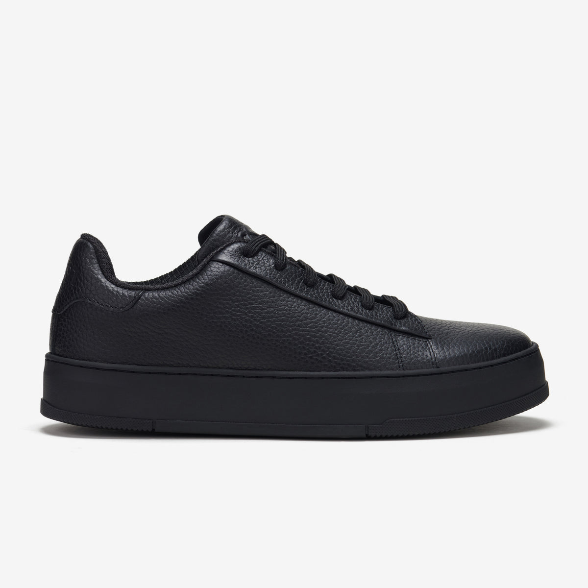 CourtClub Mens Black