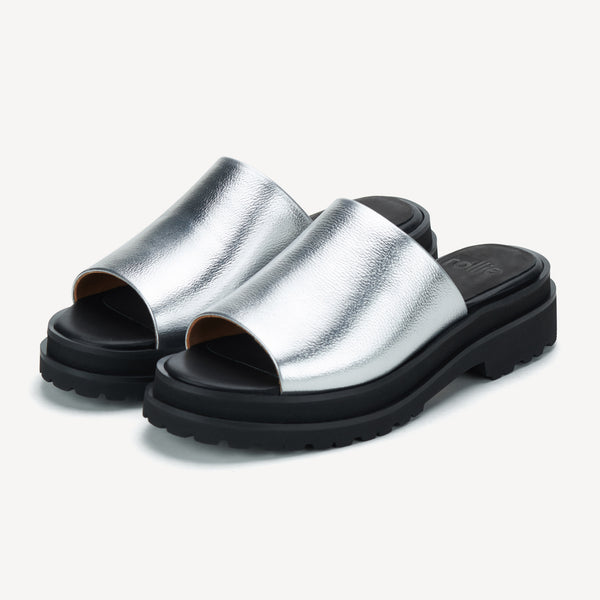 Slide Step Silver/Black