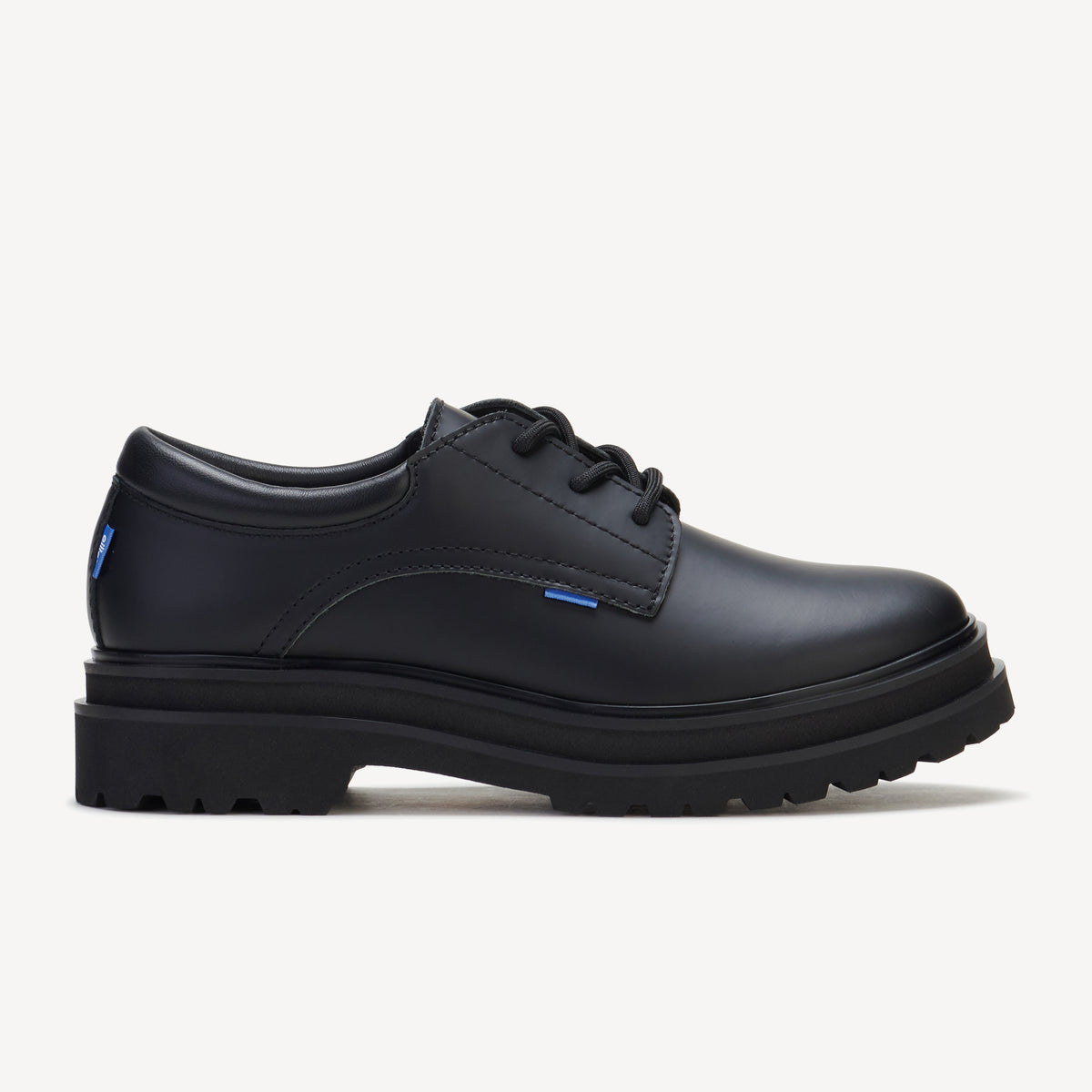 Derby Step Black Sleek