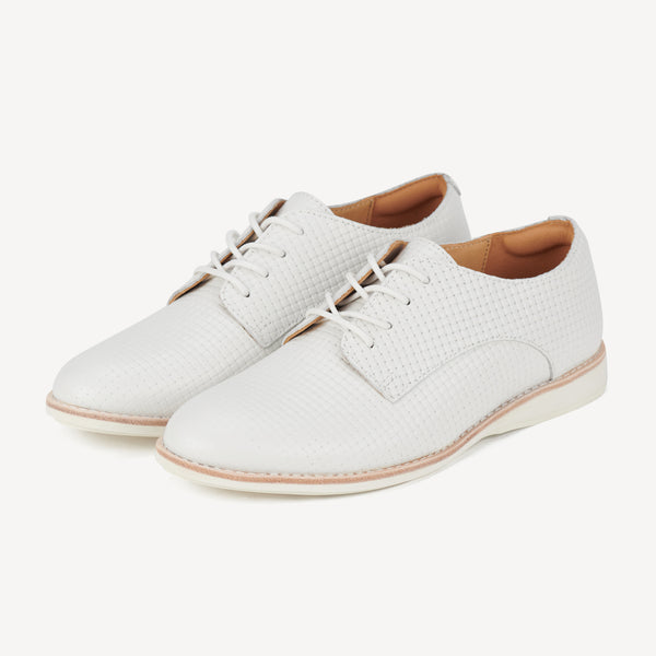 Derby Embossed Vanilla