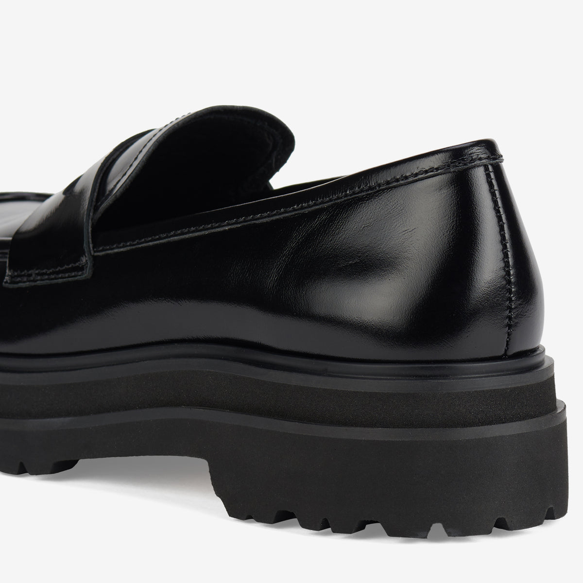Loafer Step Square Toe Black Patent