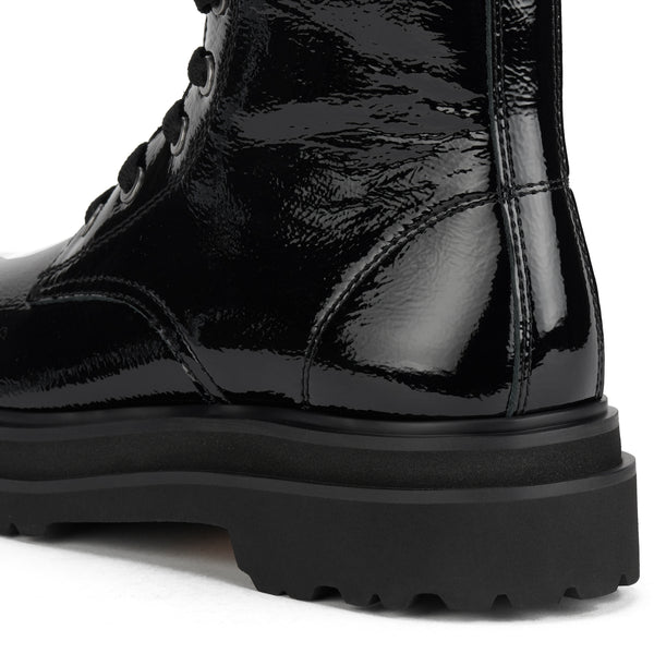 Pointed Sidezip Black Patent