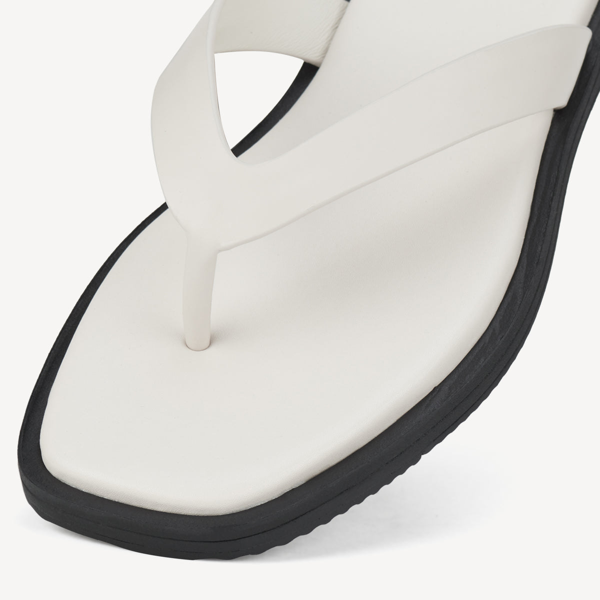 Square Toe Thong Bone/Black