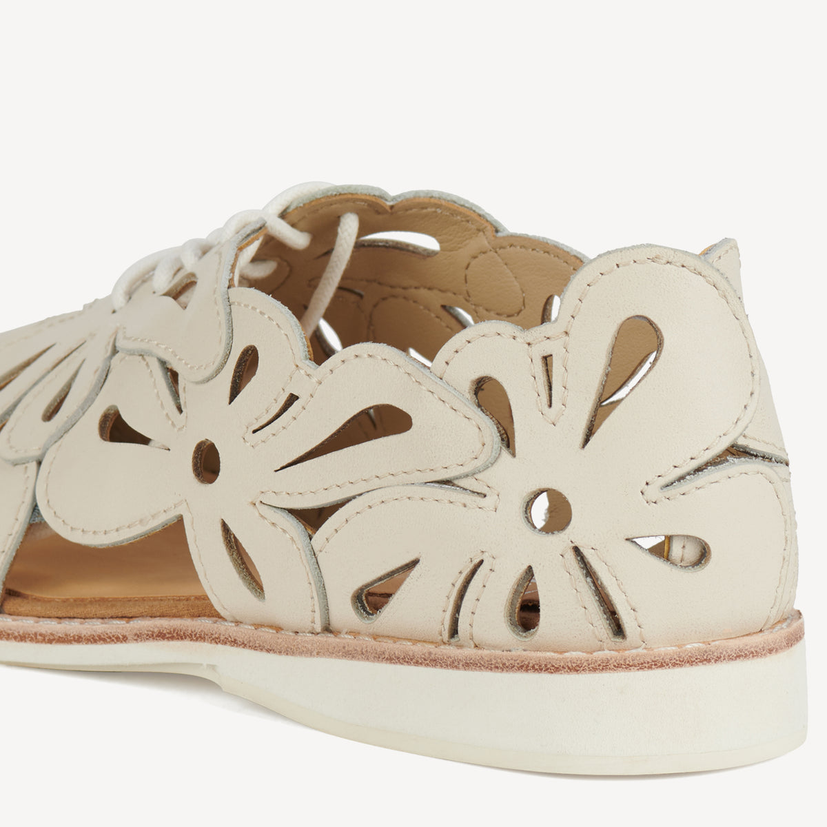 Sidecut Applique Bone