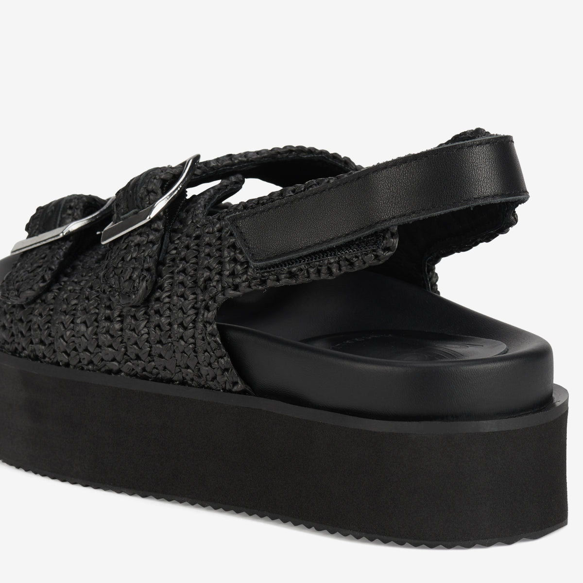 Ace Sandal Weave All Black