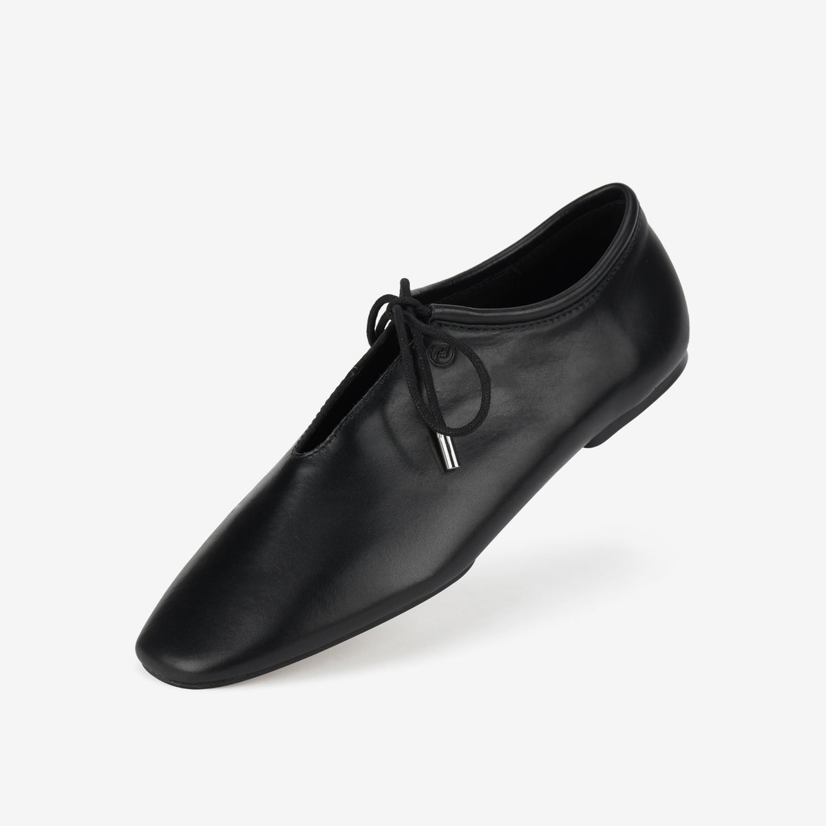Noah Lace Black