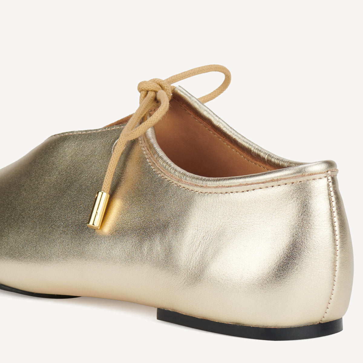 Noah Lace Soft Gold