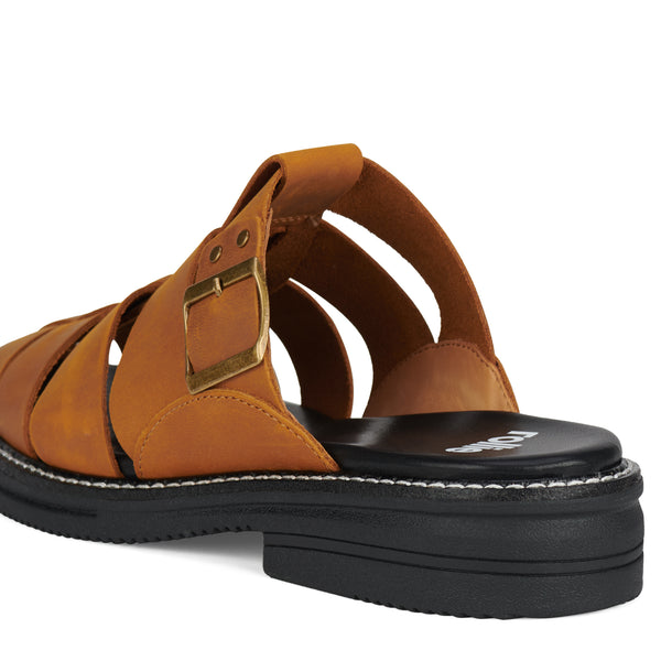 Mule Fisherman Cognac