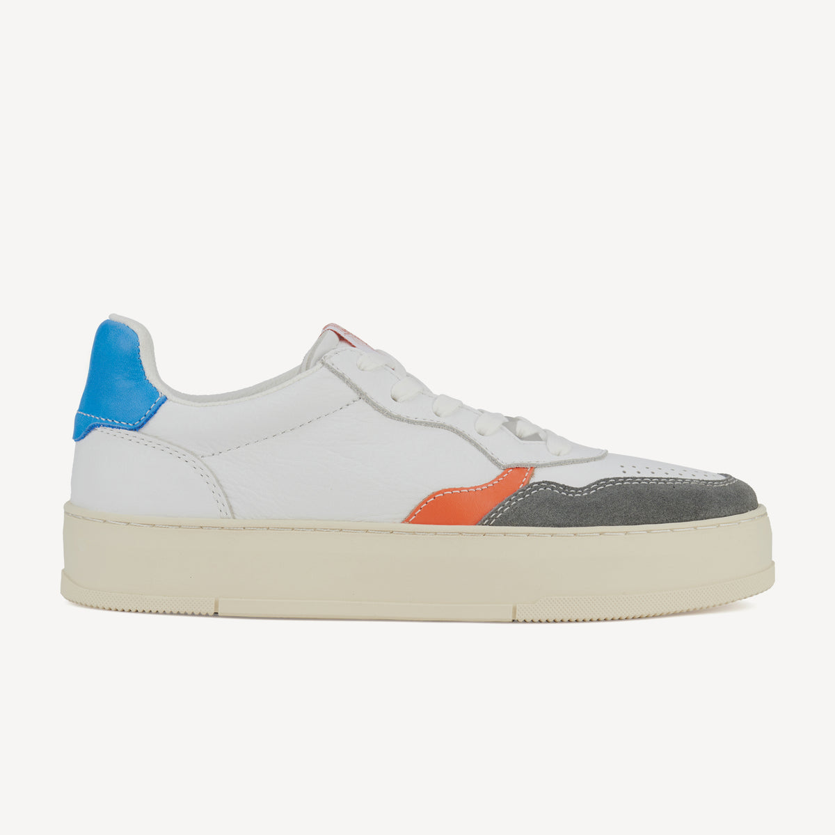 CourtPro Low Retro White
