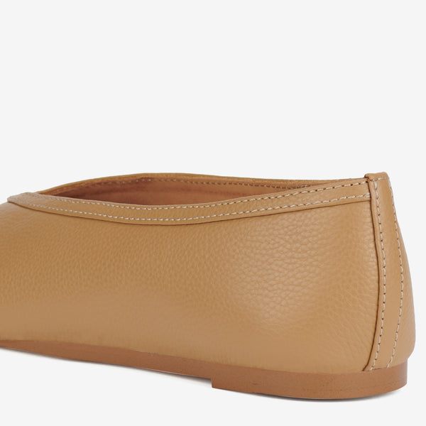 Ballet V Soft Tan