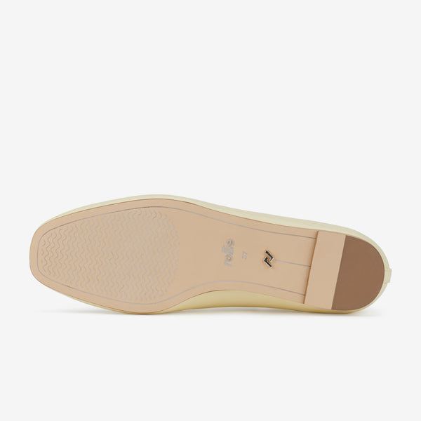 Ballet V Soft Lemon