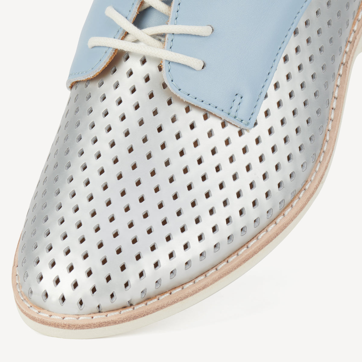 Derby Punch Silver/Sky