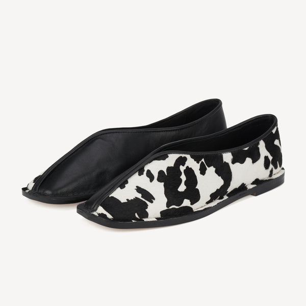 Ada Black Cowhide/Black