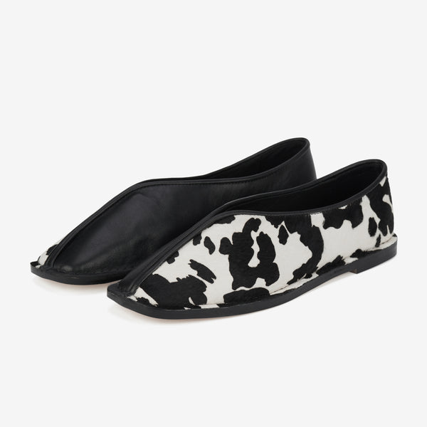 Ada Black Cowhide/Black