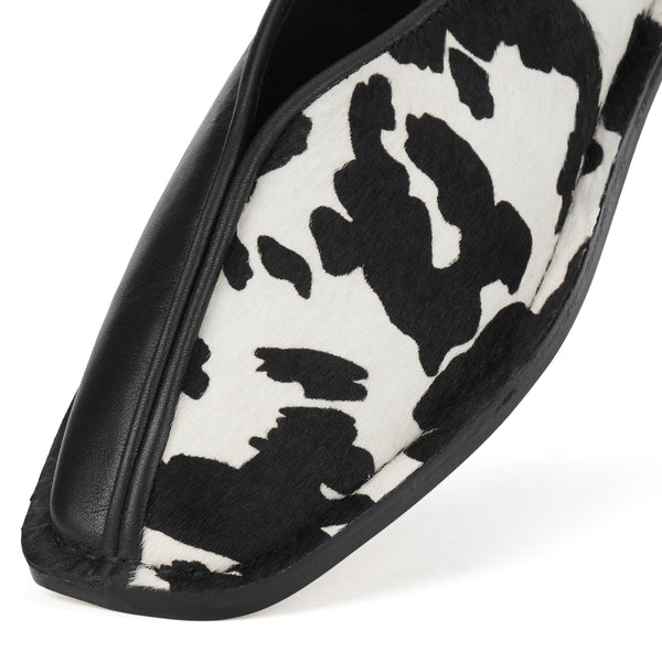Ada Black Cowhide/Black