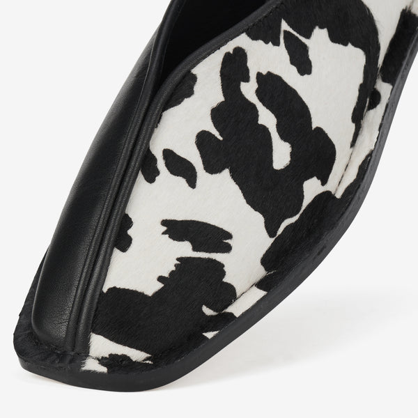 Ada Black Cowhide/Black